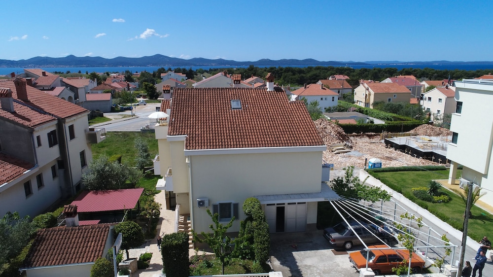 Adria Apartments