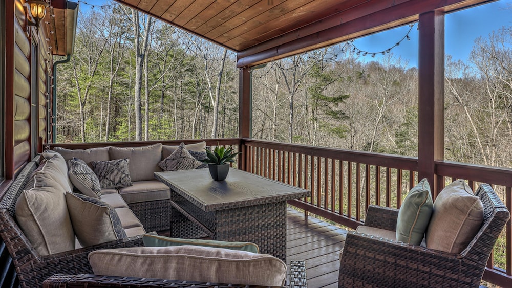 32 Acre Memory Maker by Escape to Blue Ridge