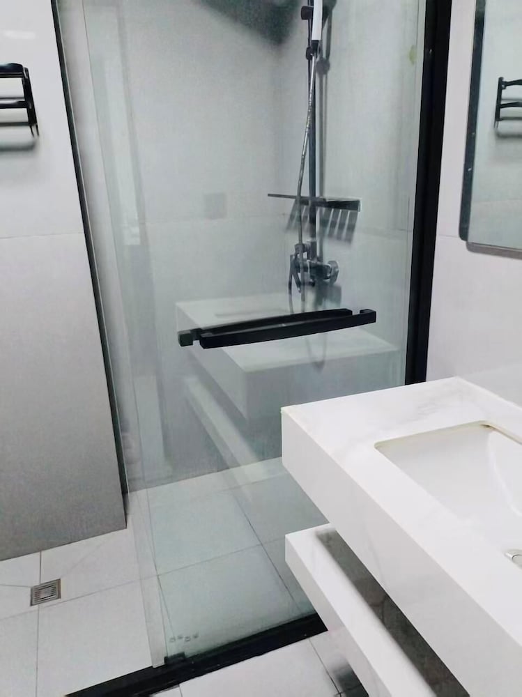 Chongqing Justom Serviced Apartment 4