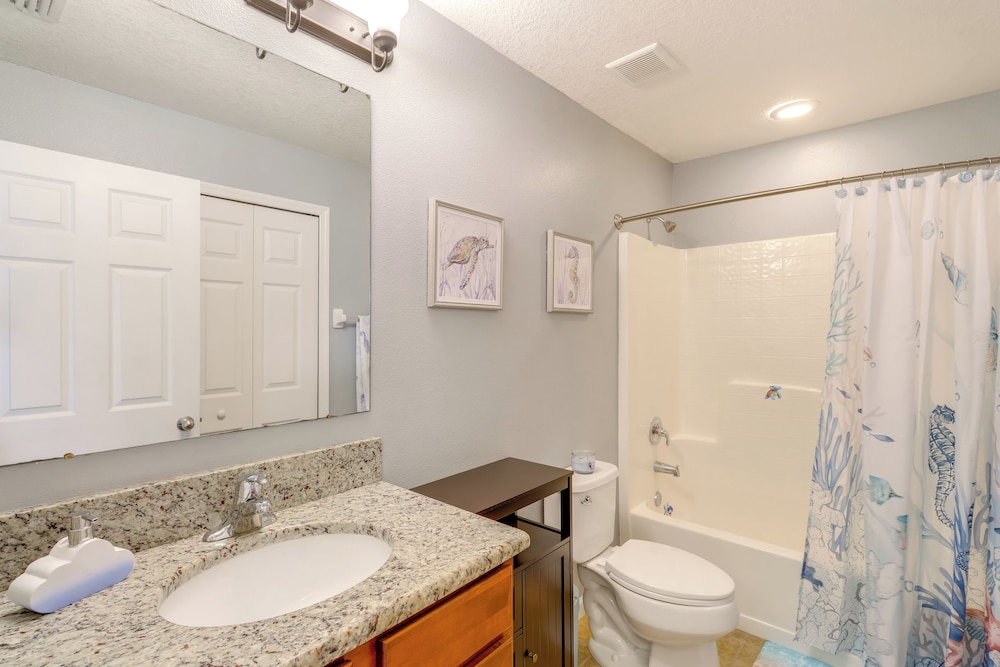 Family Home w/ Outdoor Oasis in Vero Beach!