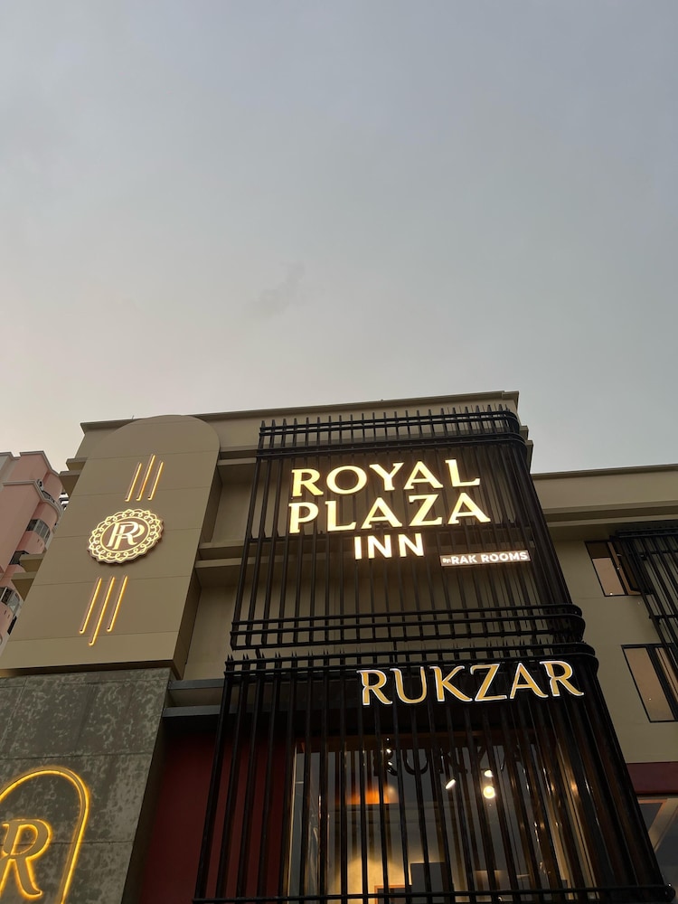 Royal Plaza Inn by RAK Rooms
