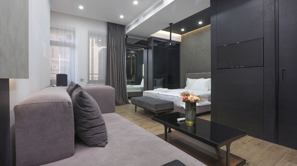 Stay Inn on Buzand Str. 97