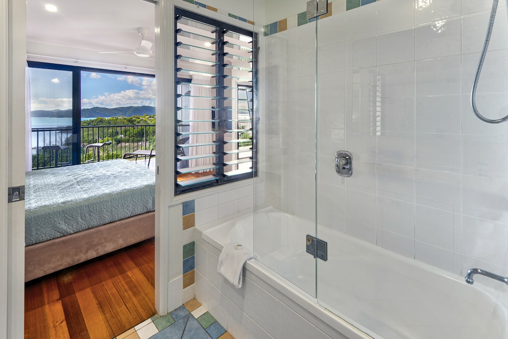 Panorama 3 Hamilton Island 2 Bedroom Ocean View Near Marina With Golf Buggy