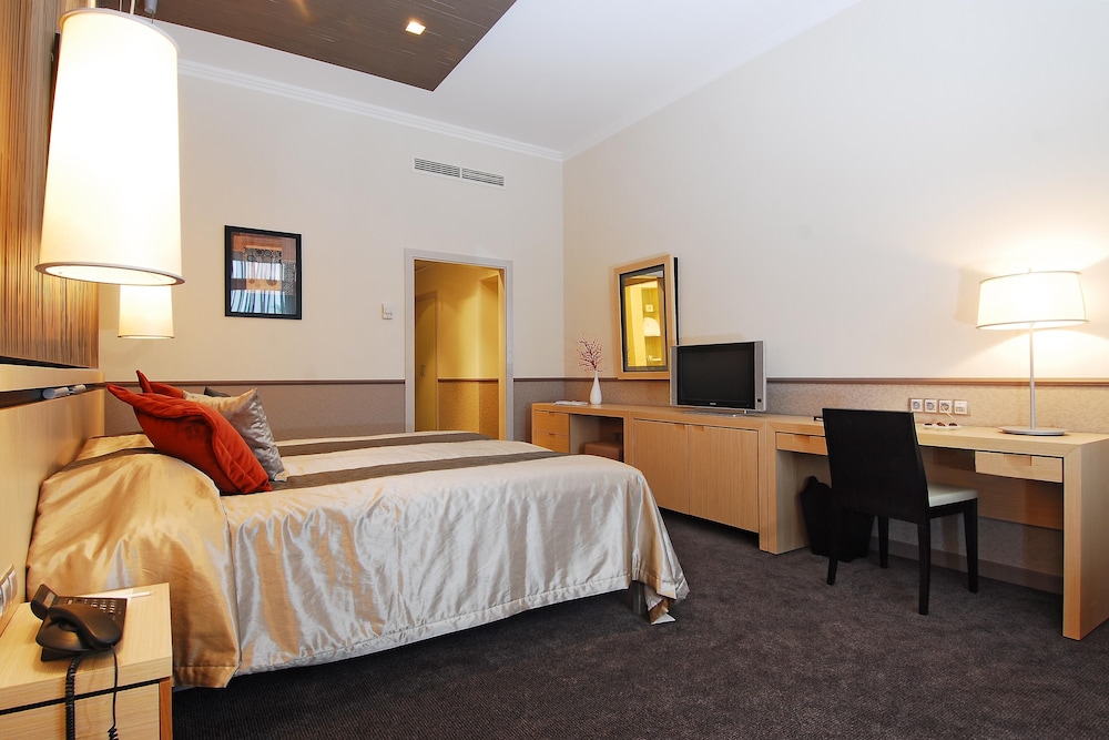 Mamaison Hotel Andrassy Budapest 17