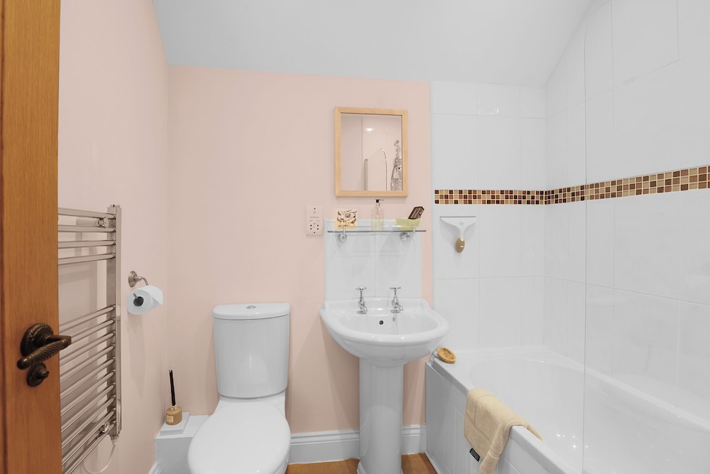 Oak Cottage - North East Escapes