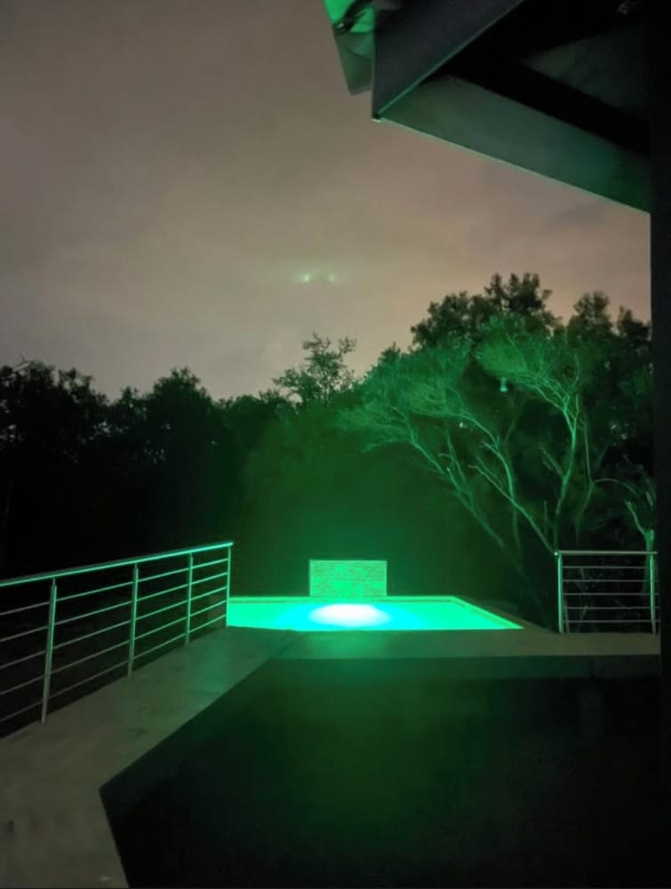 Kings View Exclusive Villas