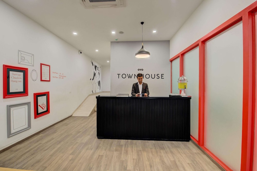 Blissful Stays at MG Road Pune