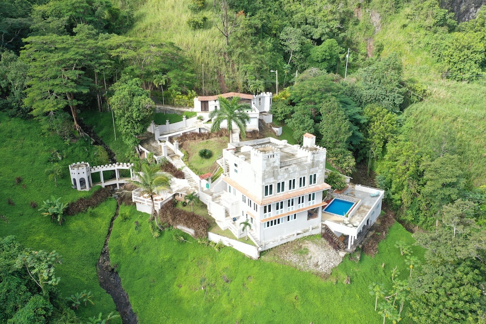 Villa Gringo Farms - Property Image 12