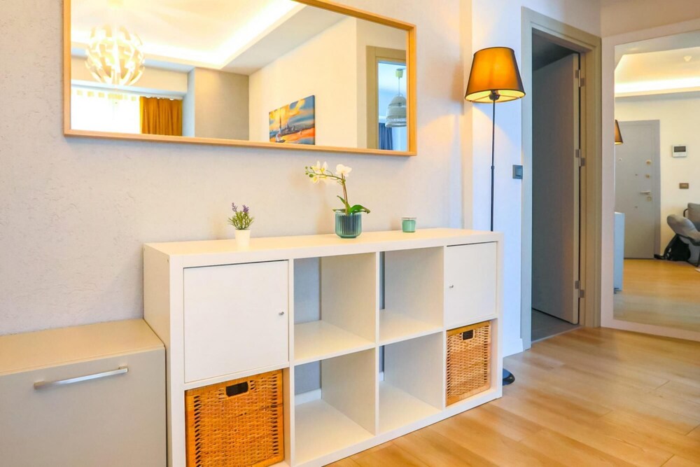 Comfy Flat 500 m to Uskudar Ferry Station
