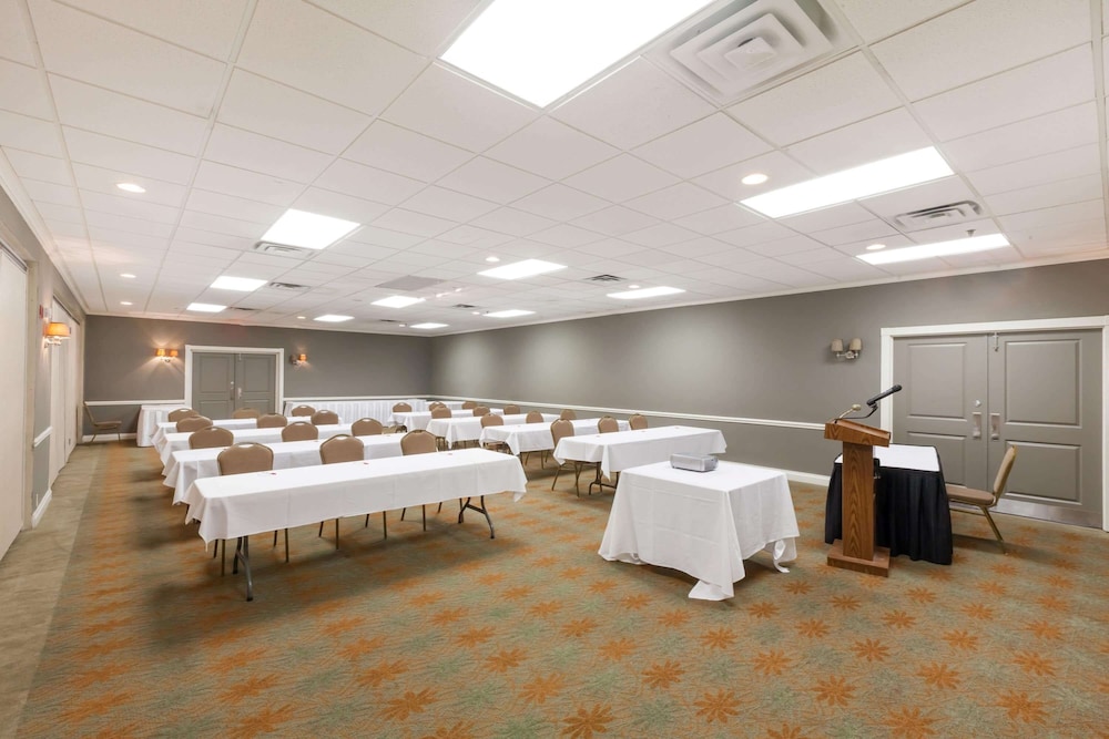 meeting & event spaces