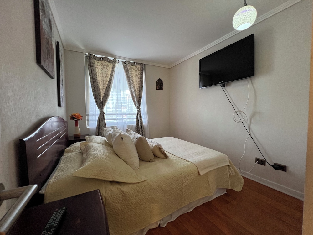 Oceana Suites Geomar II