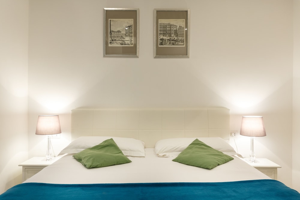 Aeterna Suites Collection
