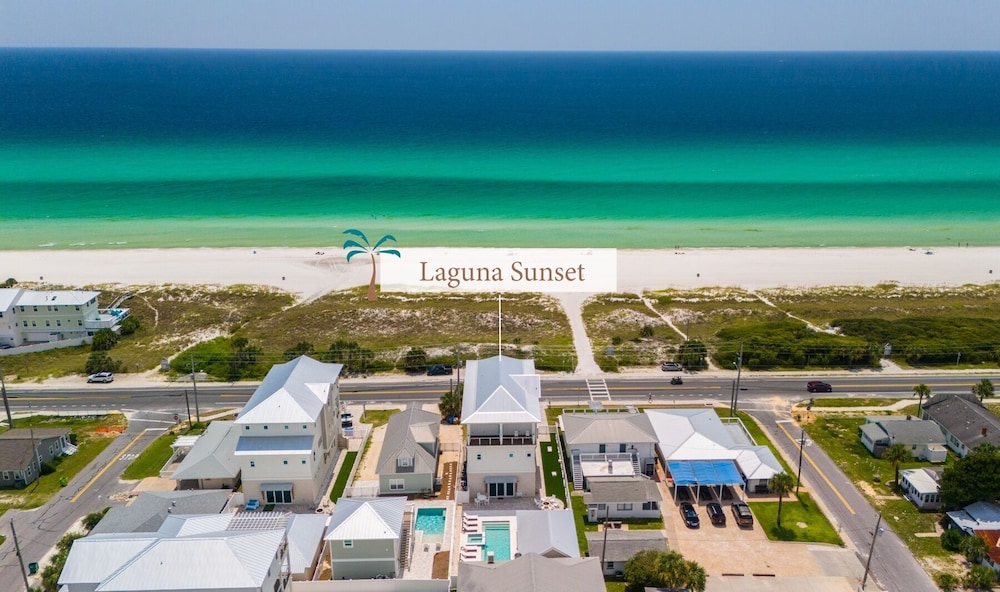 Laguna Sunset 7 Bedroom Home