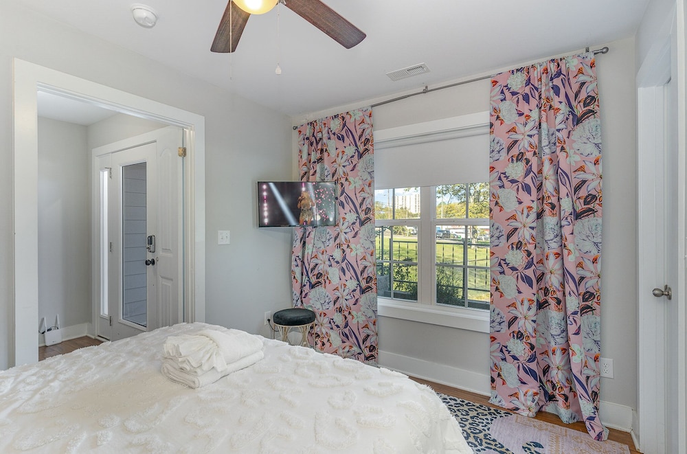 Palette - Private Patio - Mins to Nashville Zoo