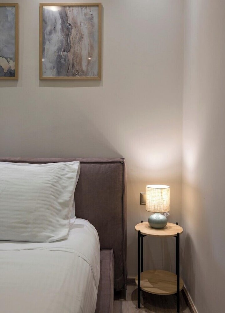 Zen Luxury Studio