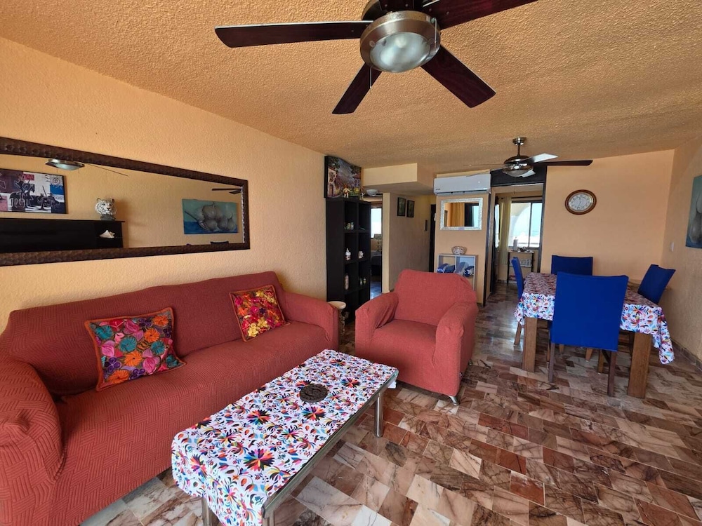 Ocean view condo with balcony hotel zone