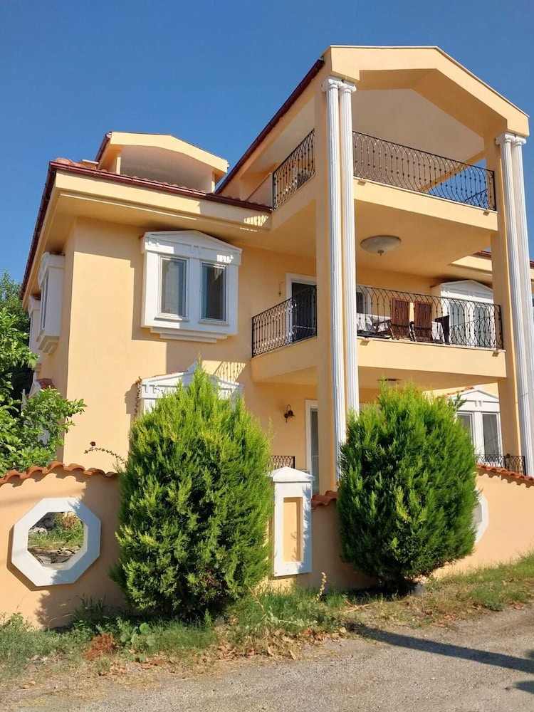 Dalyan Eren Apart
