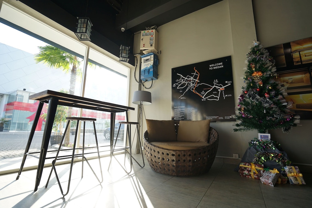 The Lively Hotel Kualanamu Airport Medan, Medan - 24