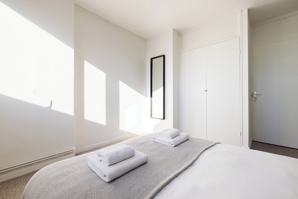 Beautiful flat in Old Street