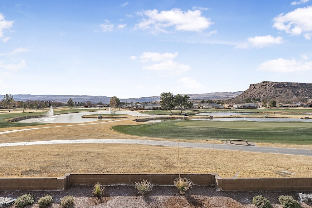 Tee For Two 6 Bedroom Condo