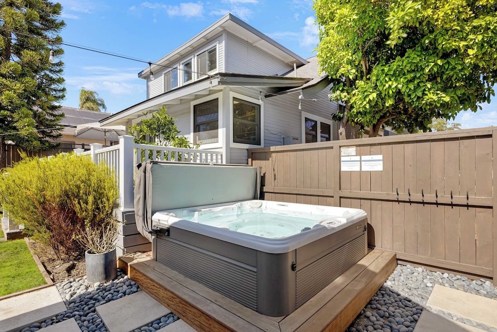 Luxe Backyard Oasis w/ Hot Tub Chic Design South Park Sanctuary