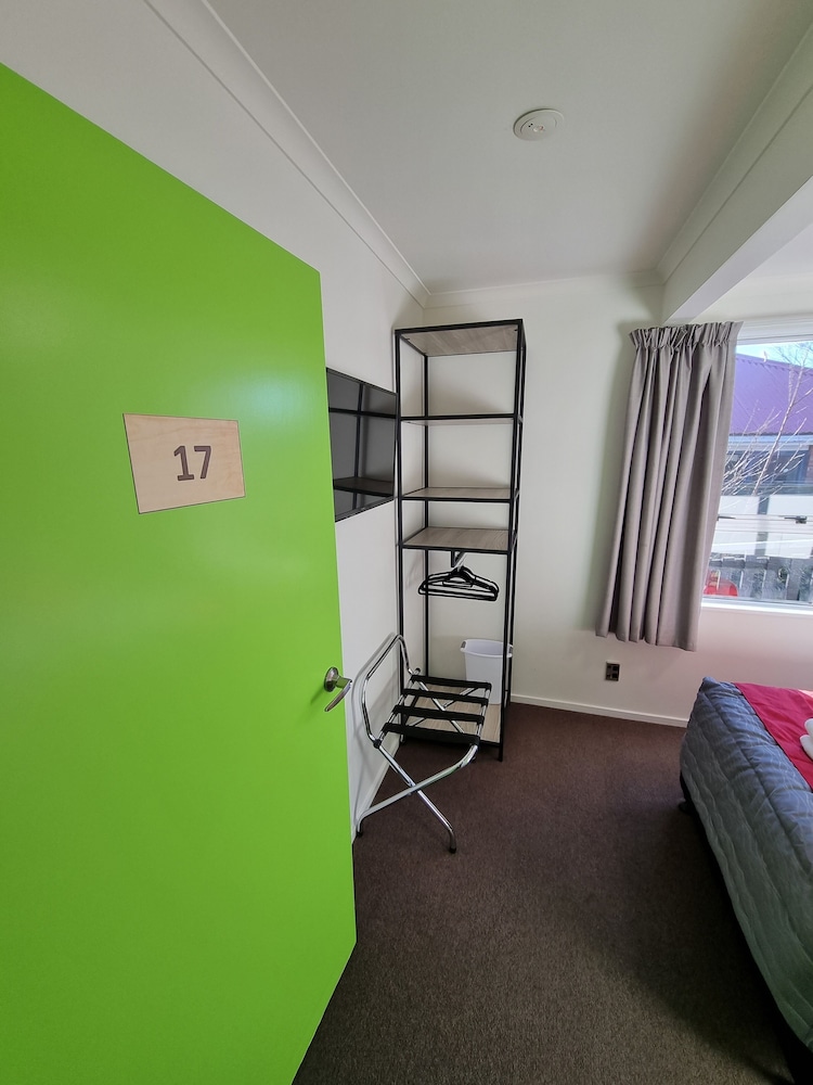 Photo 13