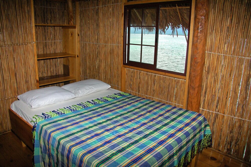 San Blas Private Beach Cabin view 4