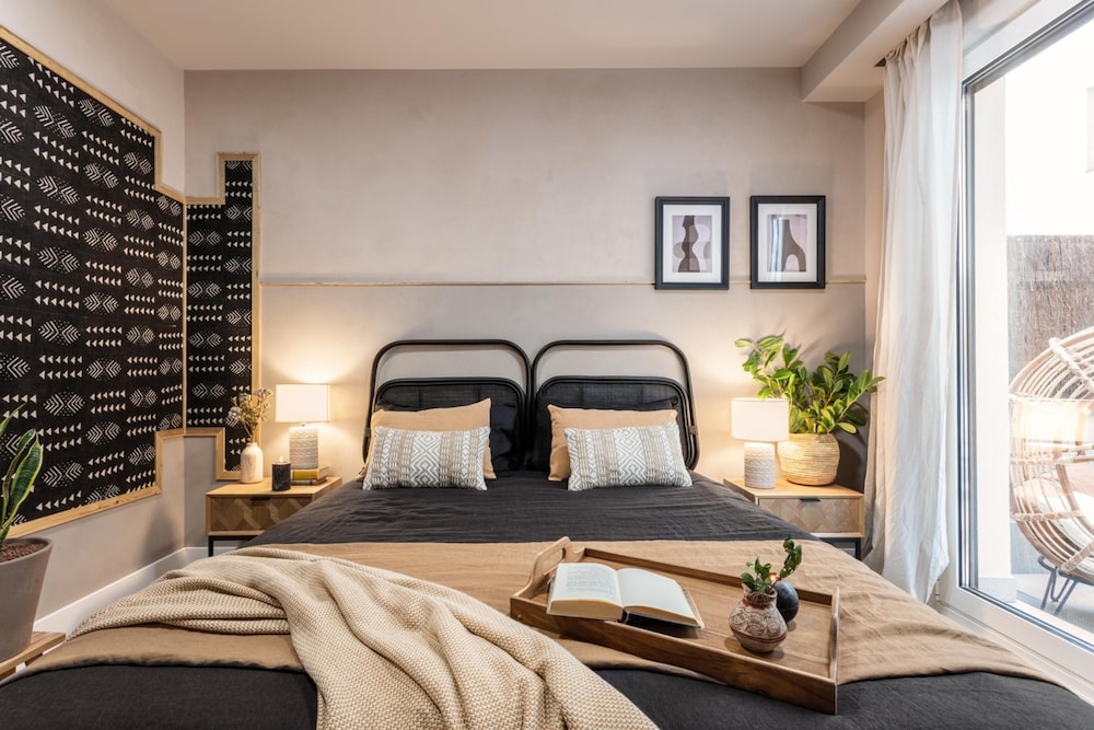 Abardok - 1 Bedroom and Terrace in R os Rosas