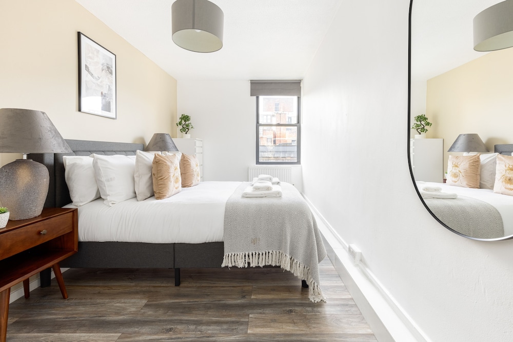 The Pimlico Apartments