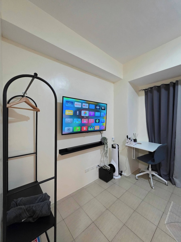 Pioneerwoodlands Mandaluyong Studio Unit