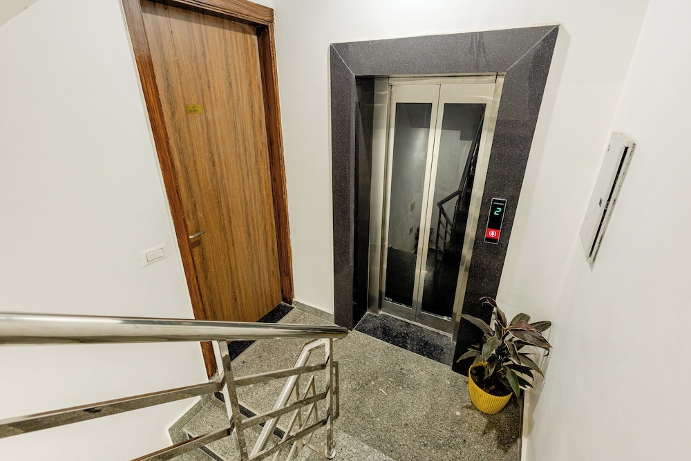 Lime Tree Luxury 2BHK Service Apartments