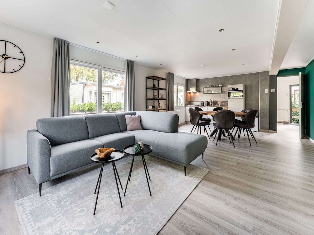 Charming Holiday Home in Kaatsheuvel Near Efteling