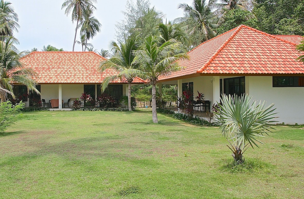 Heaven Beach Resort