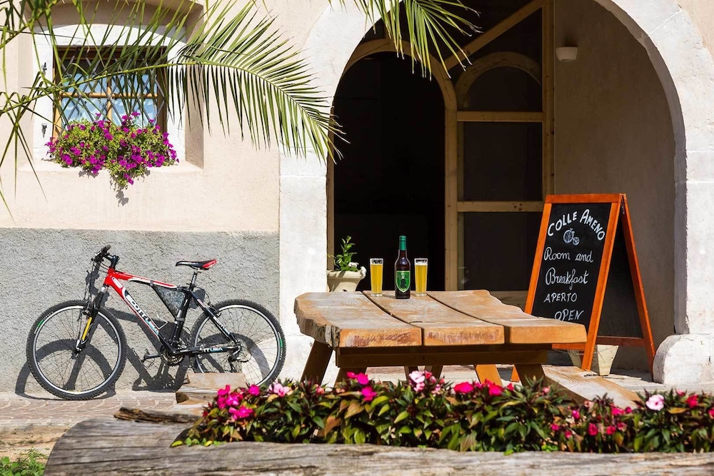 Colle Ameno Room & Breakfast