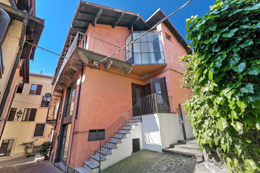 Nel Cuore Di Baveno 50m from Lake