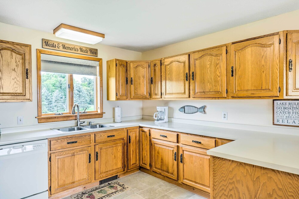 Ovid Home w/ Lake Views on Cayuga Wine Trail! view 5