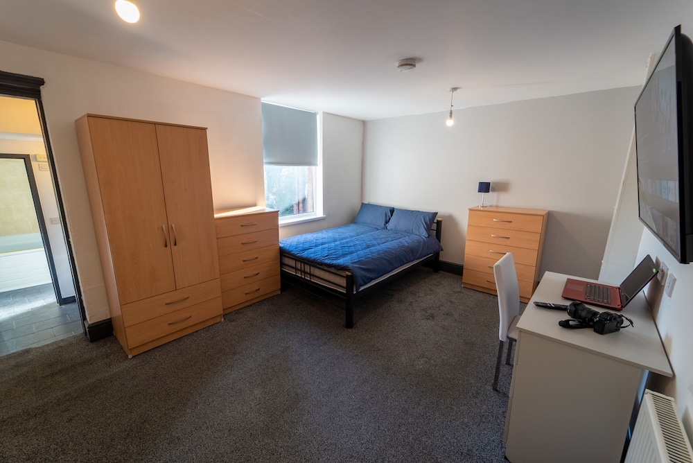 968 Pershore Road Studios in Guest House view 3