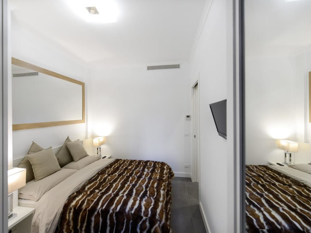 Popolo Apartment