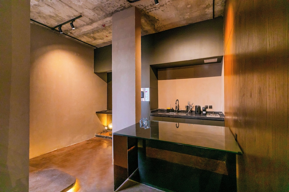 Portal Chalets With Private Pool-Al Arid