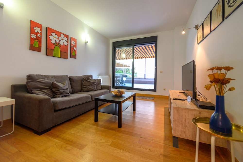 M Sod11 Moderno Apartamento Familiar con Terraza