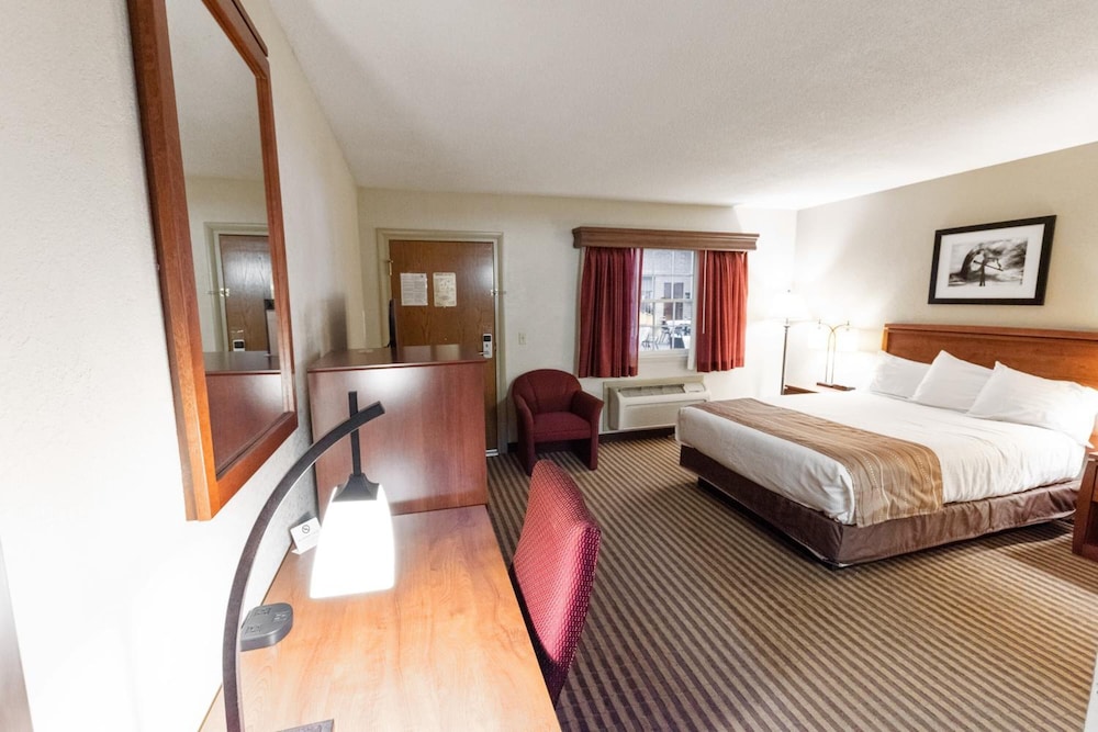 Emporia Vacations - Eleven Boutique Hotel - Property Image 25