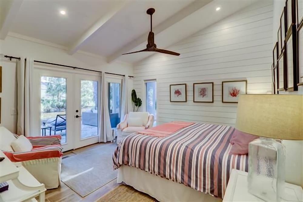 33 S. Sea Pines Drive at The Sea Pines Resort view 2