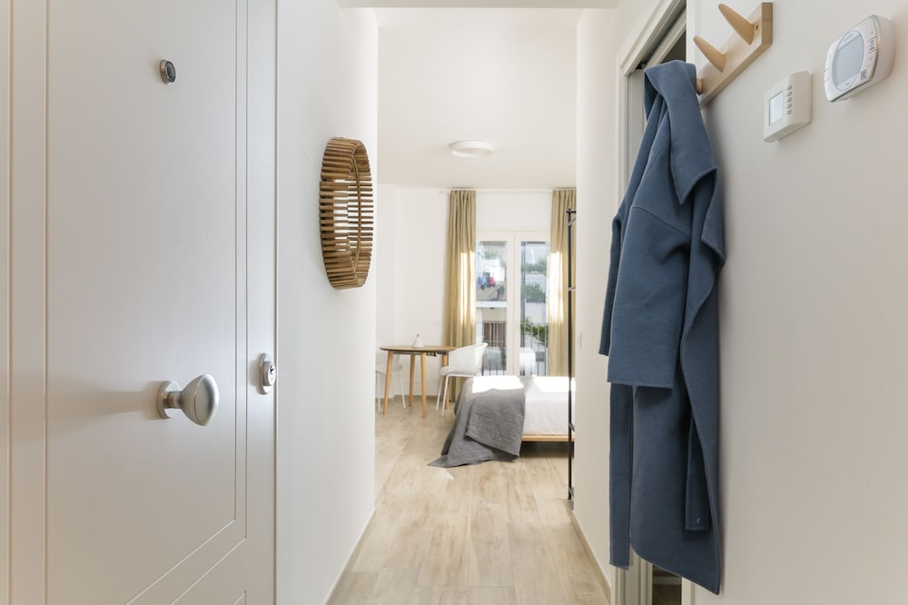 Palazzo Murat - Studio Apartment With Balcony by Wonderful Italy