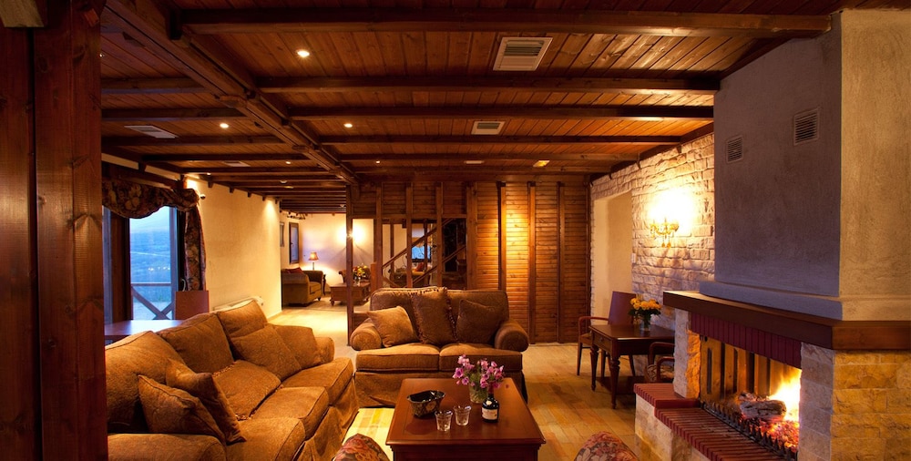 Refanidis Natural Luxury Hotel