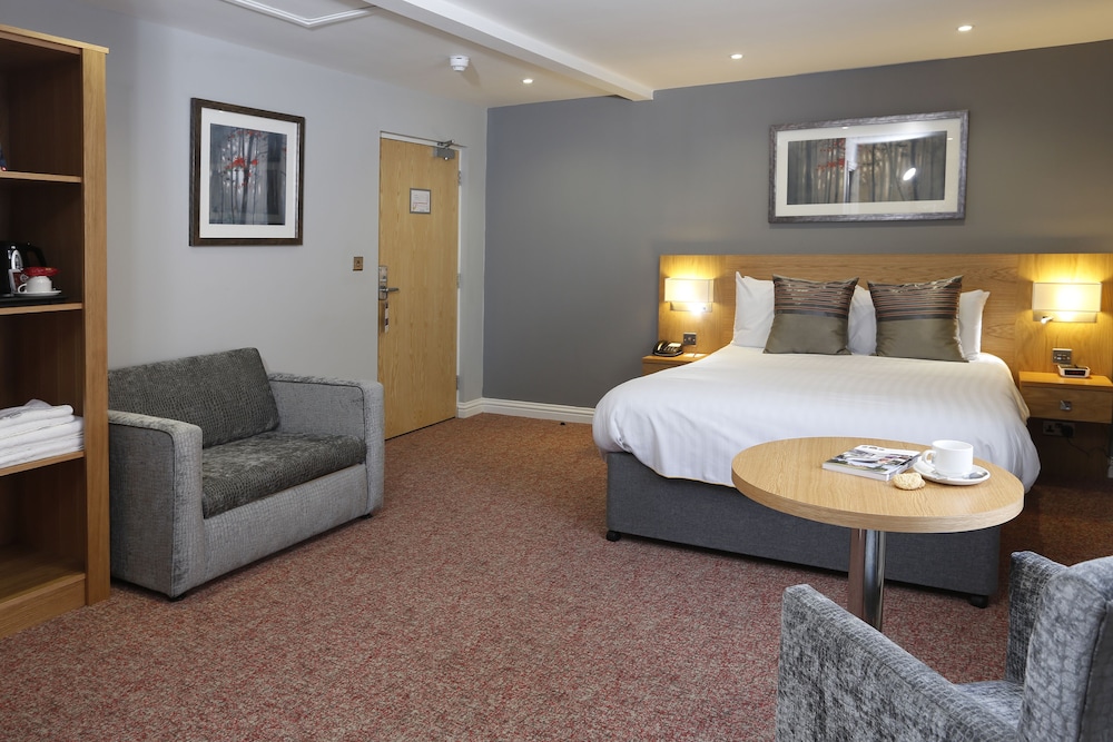 Oxford Vacations - Linton Lodge Hotel, BW Signature Collection - Property Image 48