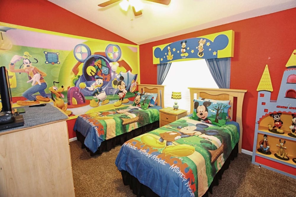 2582 Windsor Hills - Image 2