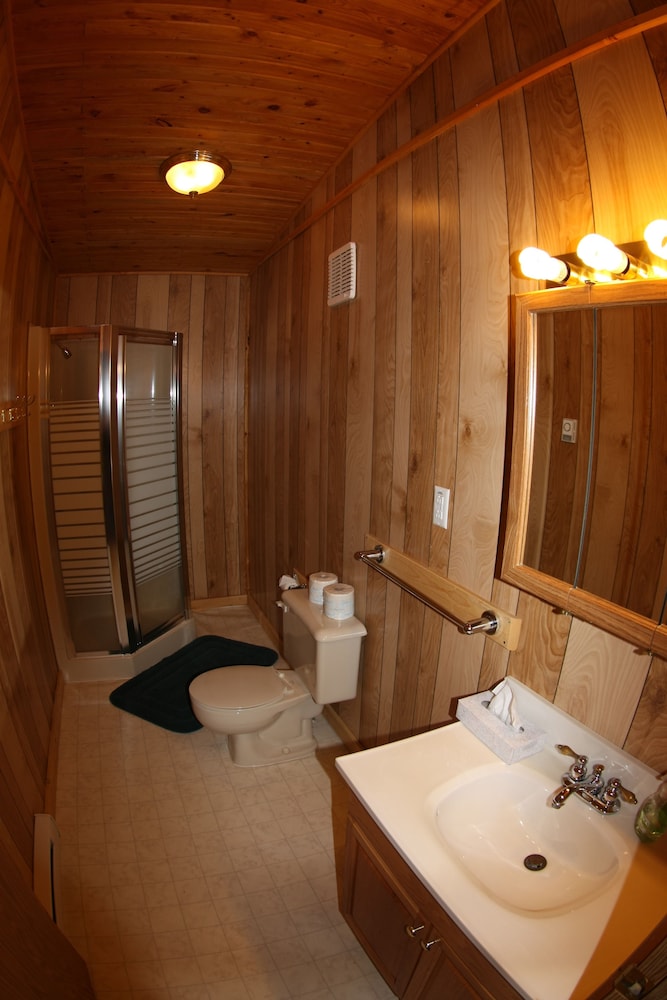 Minor Bay Lodge & Outposts