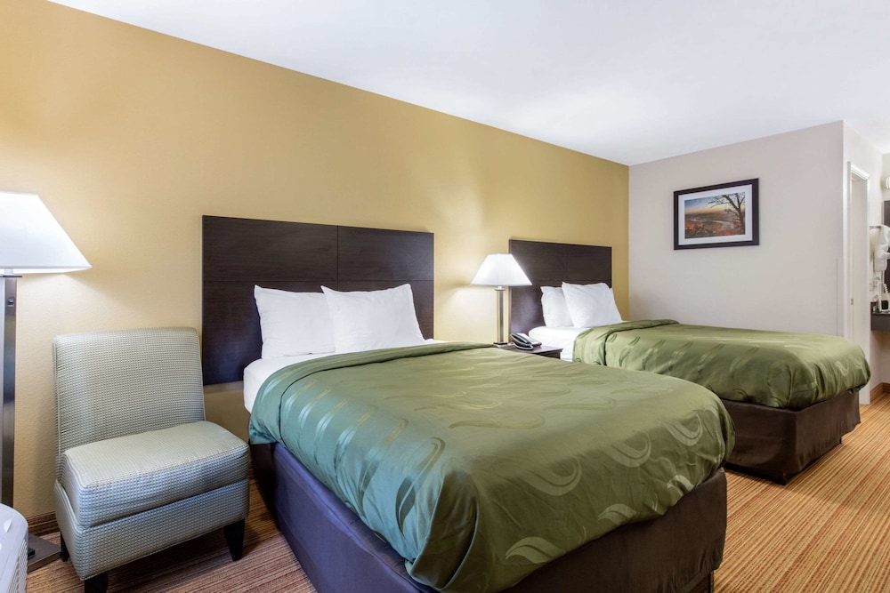 Quality Inn Arab Hwy 231 - Property Image 24