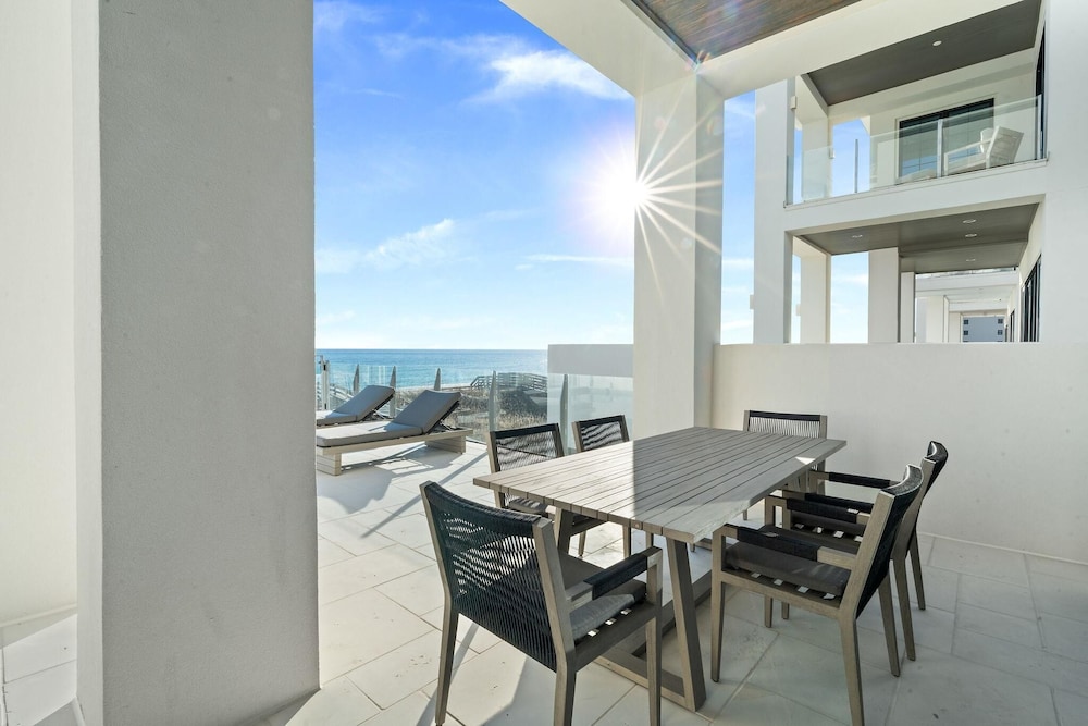 Casita Bonita at Eleanor Beach