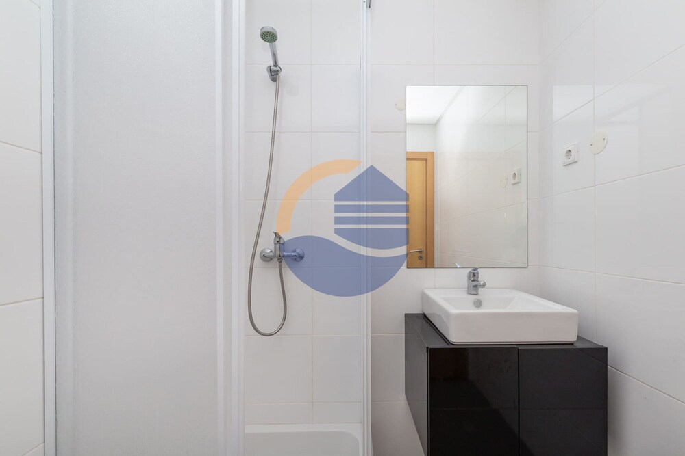06 in Portim o With 3 Bedrooms and 2 Bathrooms